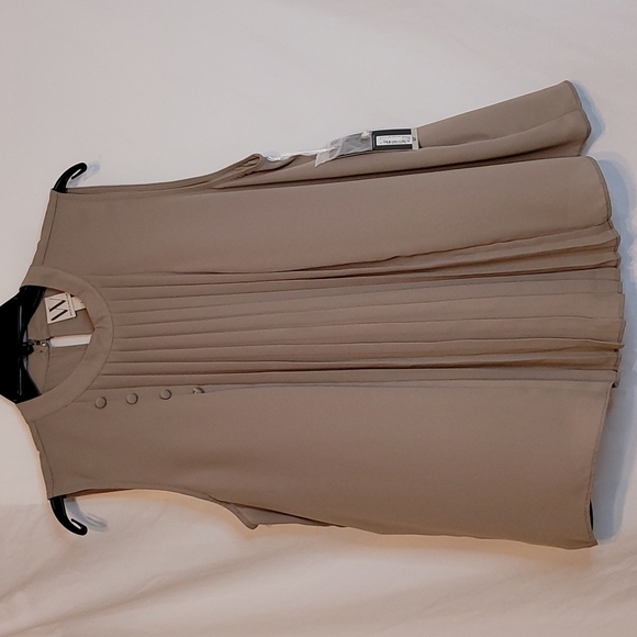 WORTHINGTON  Taupe Sleeveless Top - Picture 1 of 8